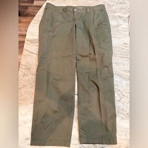 GAP Girlfriend Khaki Crop Pants Olive Green Size 14 Stretch Cotton Ankle